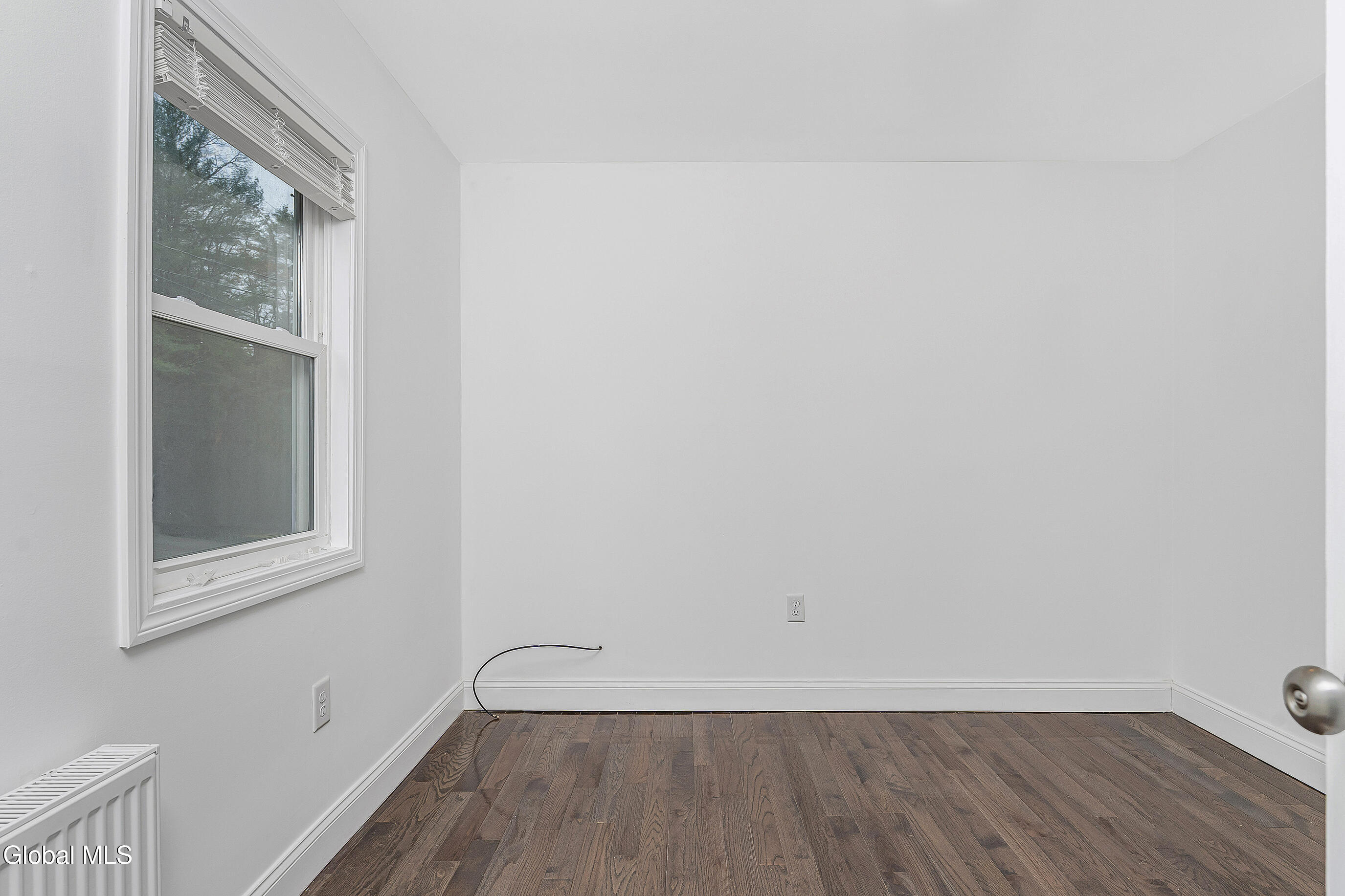 547 Middle Grove Road Greenfield, NY 12850 - Photo 10 of 40 013-547-Middle-Grove-Rd-Middle-Grove-NY-