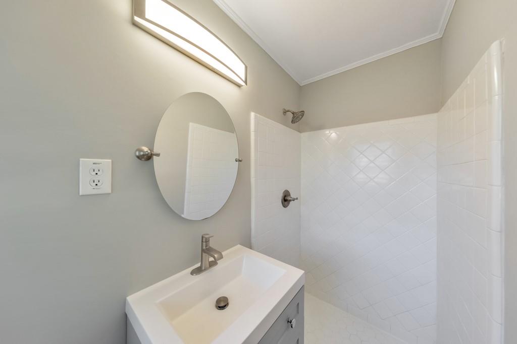 909 Rosedale Drive Marietta, GA 30066 - Photo 19 of 35