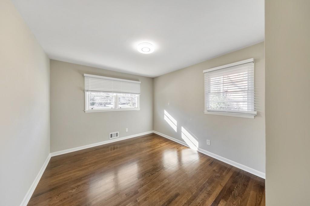 909 Rosedale Drive Marietta, GA 30066 - Photo 23 of 35