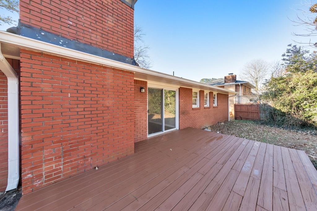 909 Rosedale Drive Marietta, GA 30066 - Photo 27 of 35