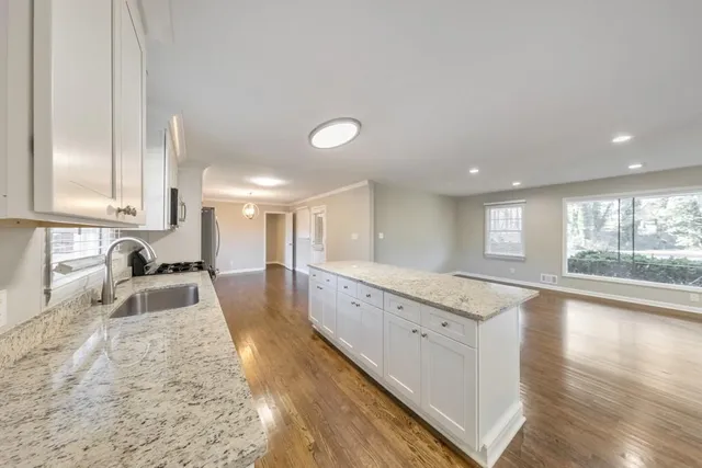 $2,600 | 909 Rosedale Drive, Marietta, GA 30066