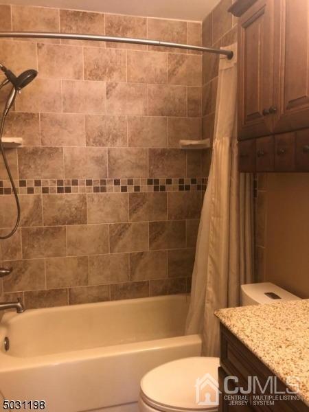86 Redbud Road Piscataway, NJ 08854 - Photo 3 of 7 Gallery Image 3