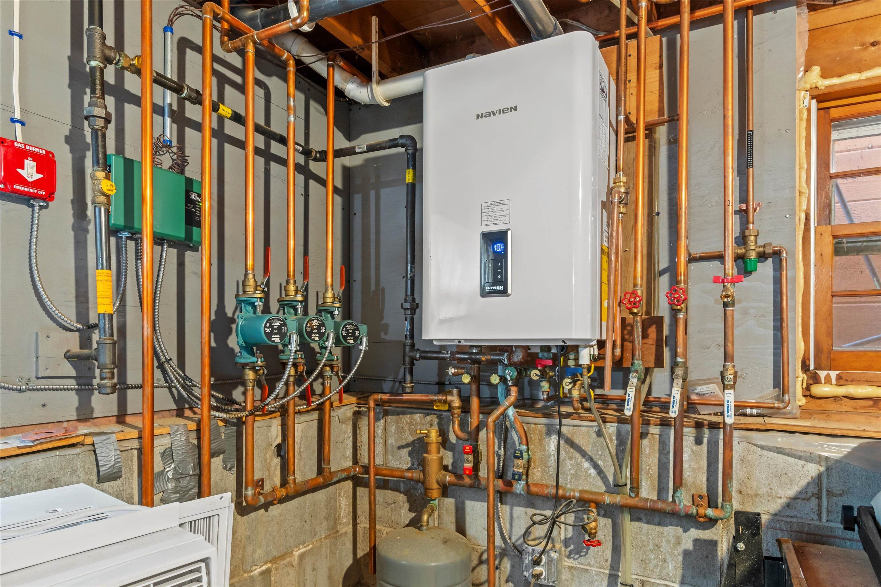 11 Marsh Avenue Salem, NH 03079 - Photo 29 of 49