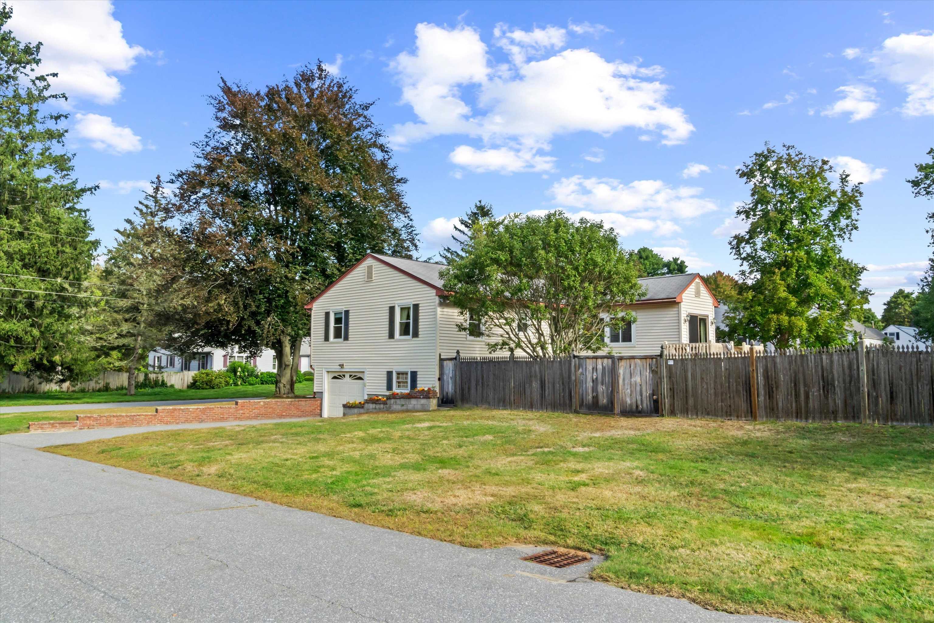 11 Marsh Avenue Salem, NH 03079 - Photo 36 of 49