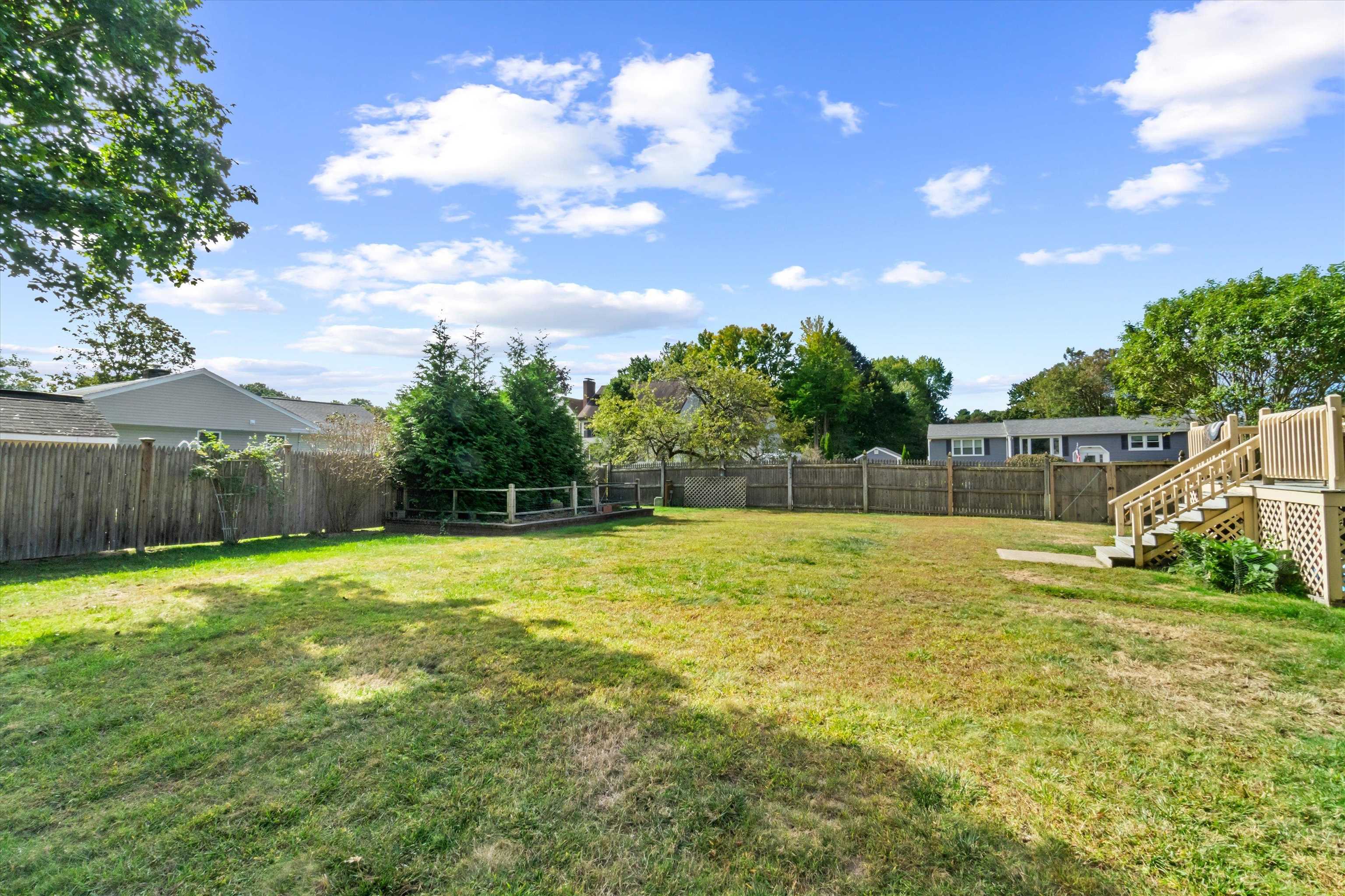 11 Marsh Avenue Salem, NH 03079 - Photo 39 of 49