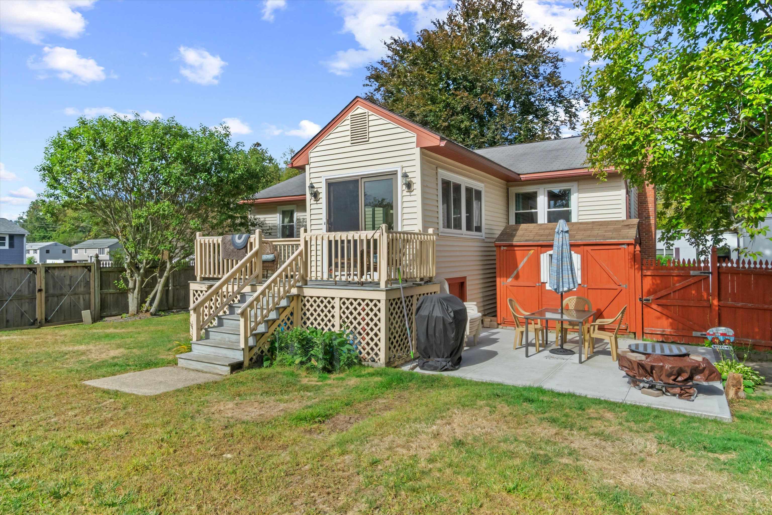 11 Marsh Avenue Salem, NH 03079 - Photo 41 of 49