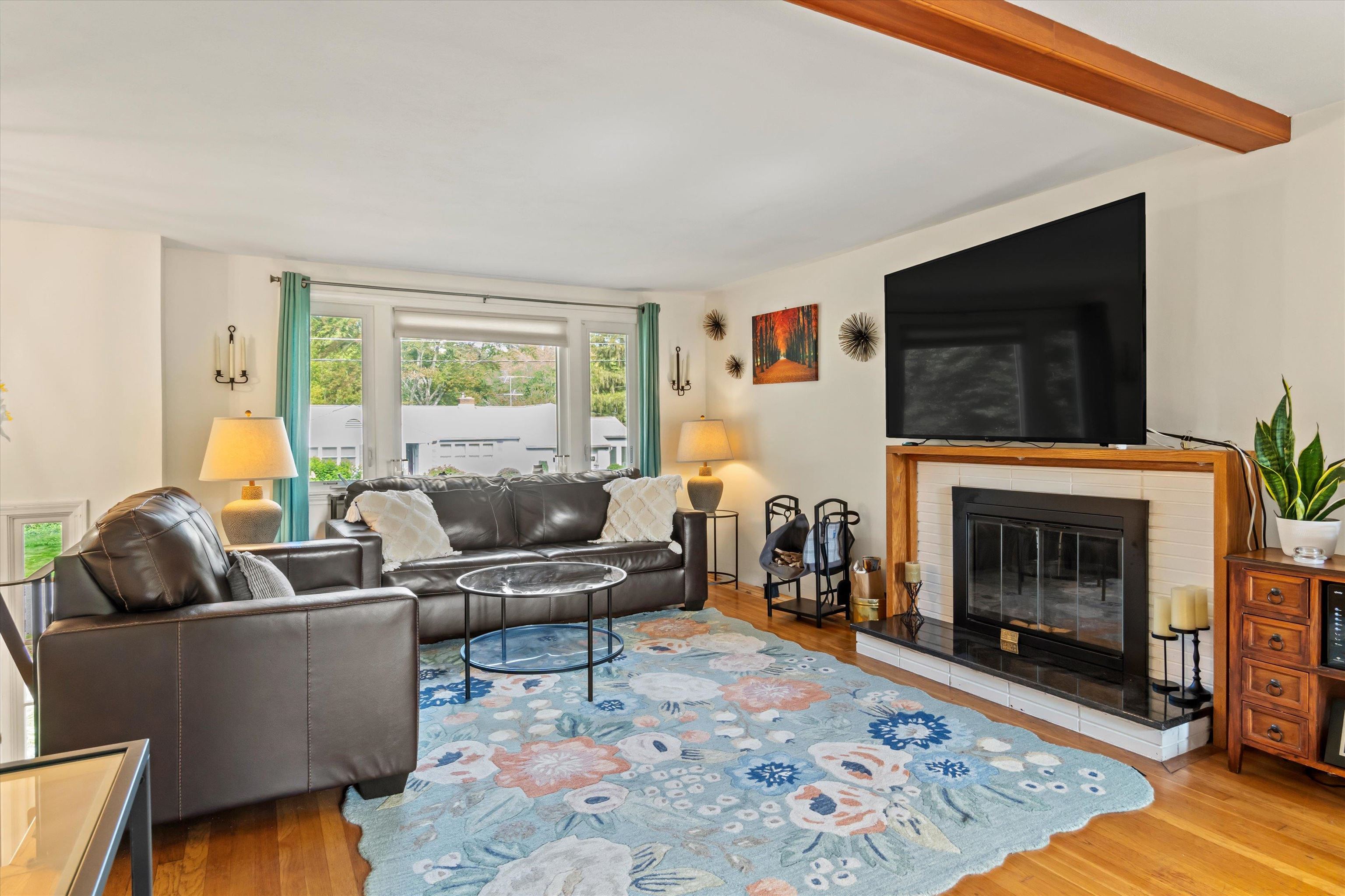 11 Marsh Avenue Salem, NH 03079 - Photo 7 of 49