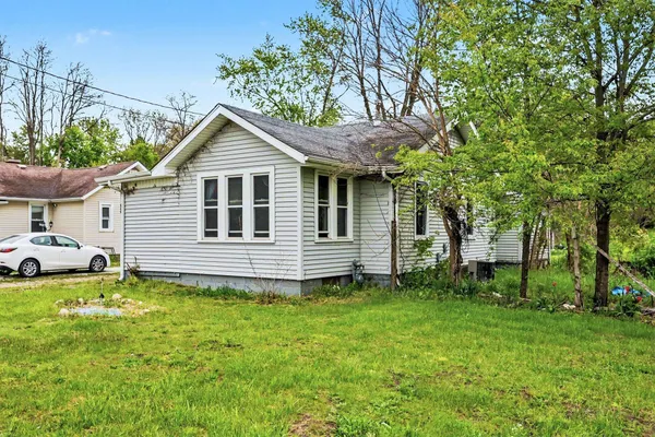 $120,000 | 949 13th Street, Niles, MI 49120
