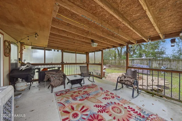 $230,000 | 107 Habetz Loop, Rayne, LA 70578