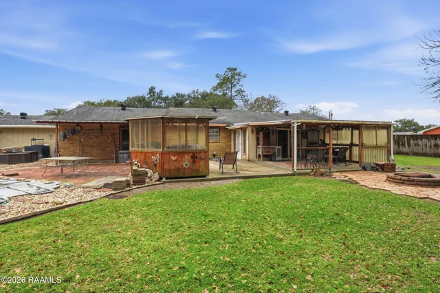 $230,000 | 107 Habetz Loop, Rayne, LA 70578