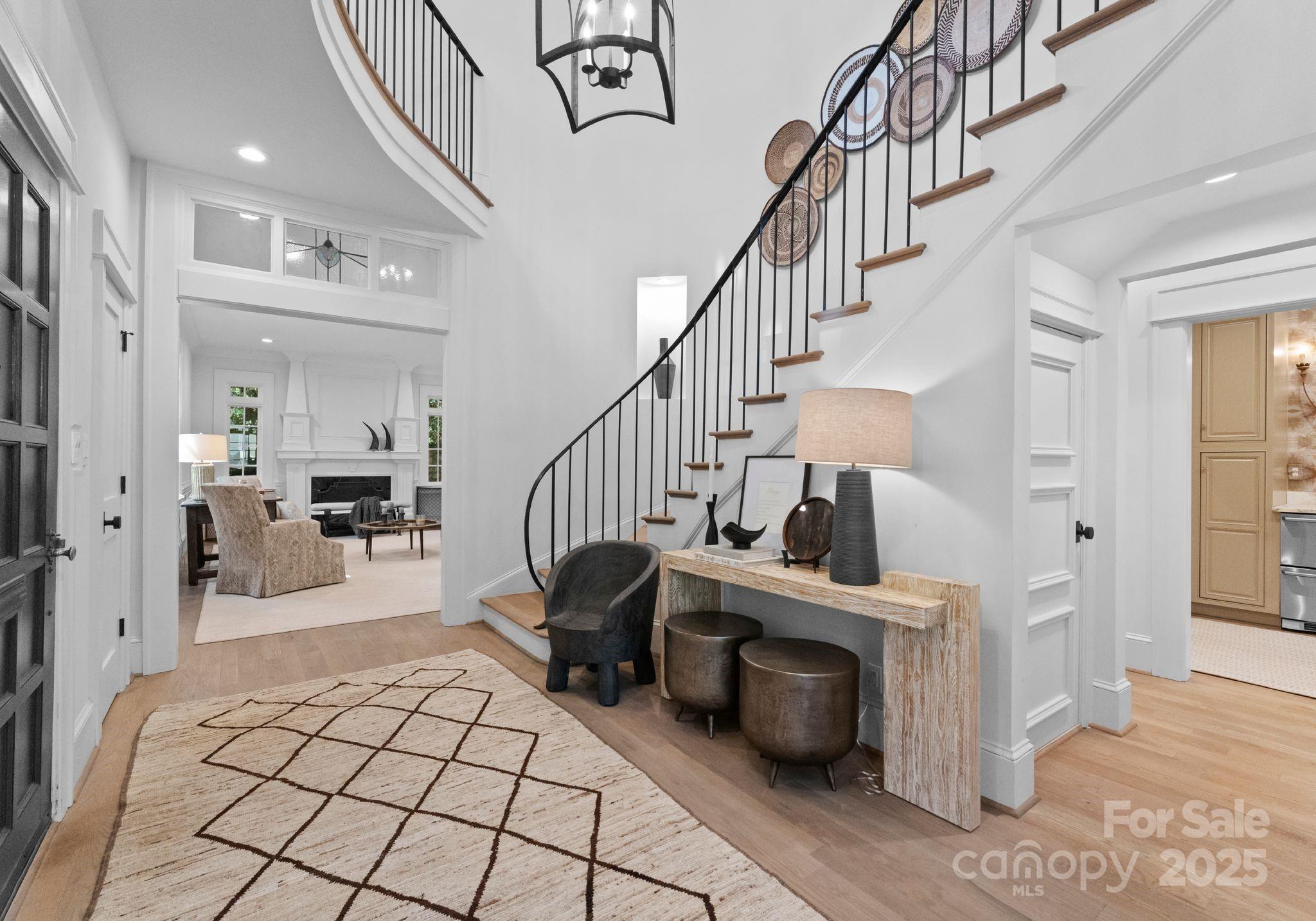 1550 Queens Road West Charlotte, NC 28207 - Photo 4 of 40 a view of entryway livingroom and hall