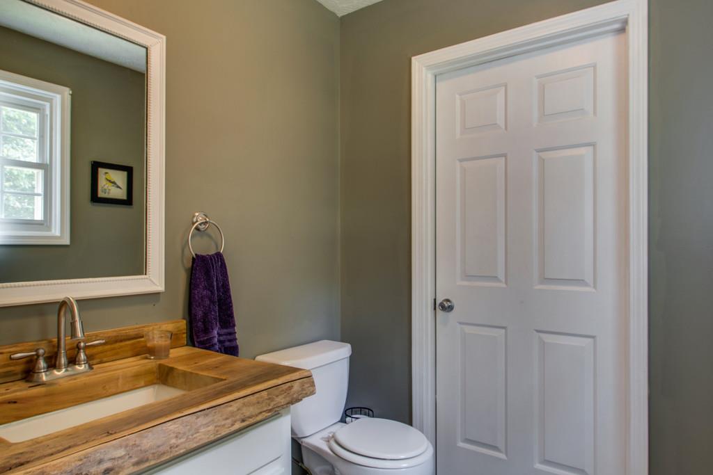 933 Thompson Road Pegram, TN 37143 - Photo 10 of 23 Gallery Image 10