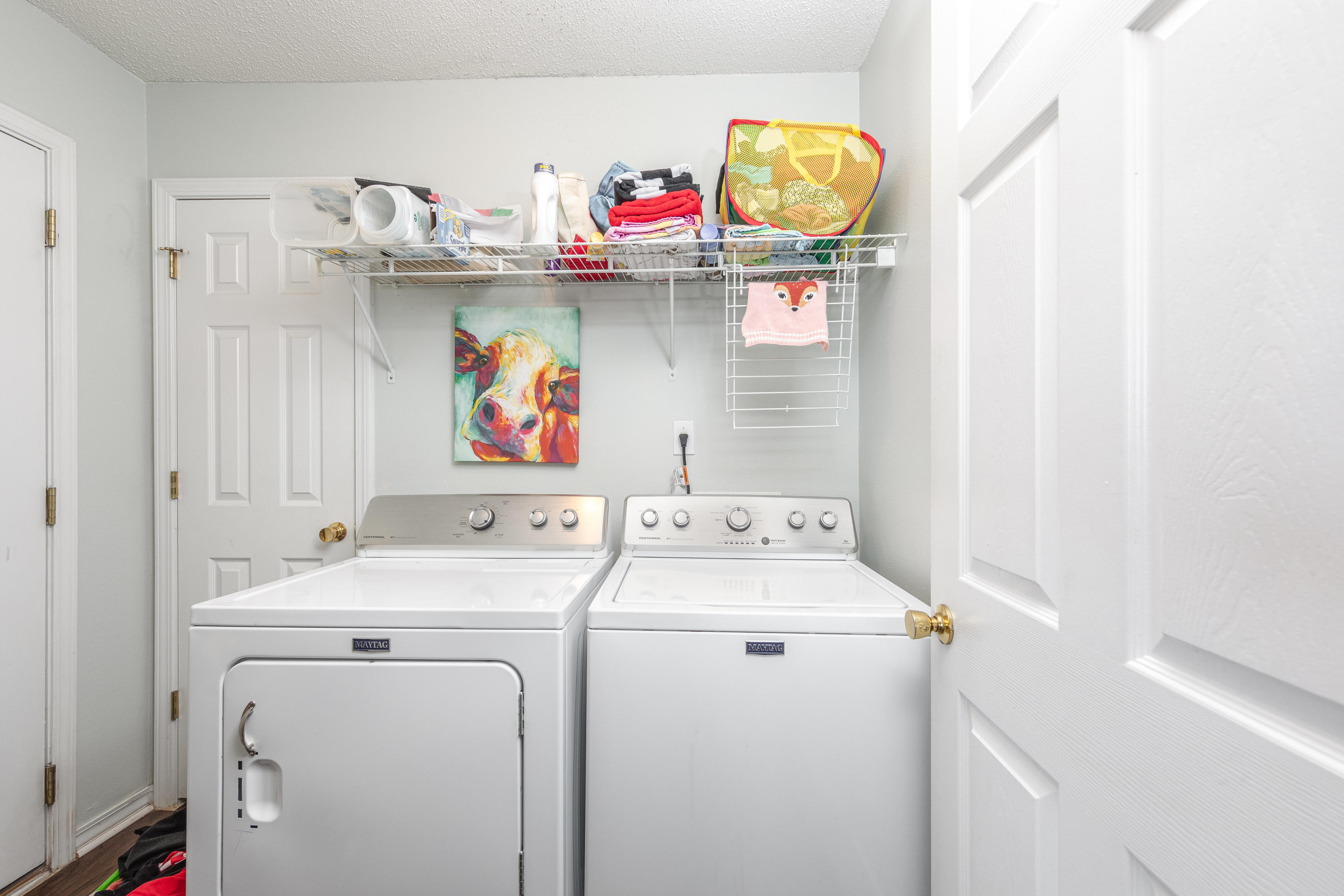 130 Sandstone Trail Crestview, FL 32539 - Photo 21 of 24 a utility room with dryer and washer