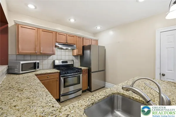$285,000 | 219 North 17th Street, Allentown, PA 18104