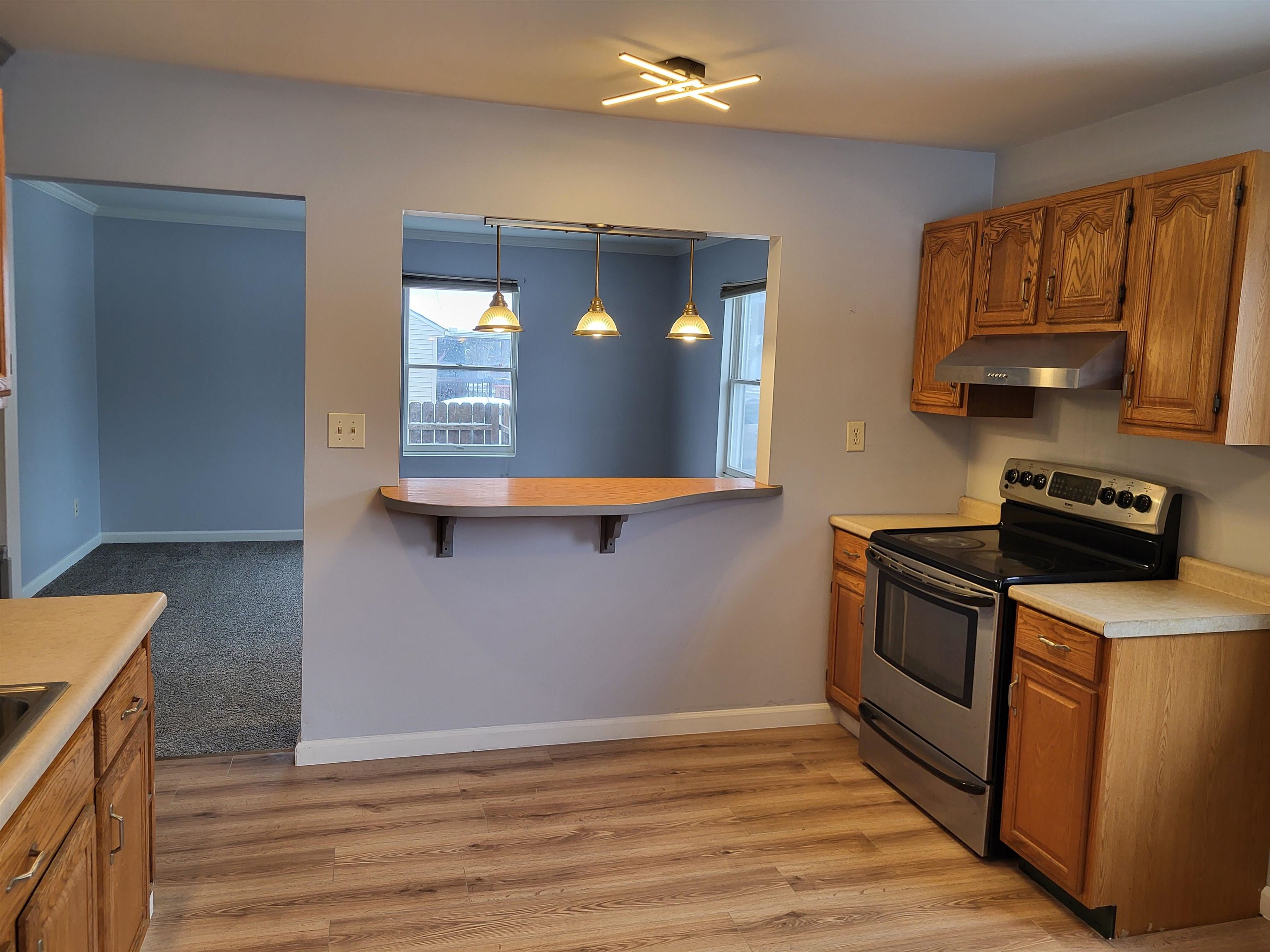 4110 Risedorph Street Burton, MI 48509 - Photo 9 of 39 50163797-eb8dc74b-dbd9-4e96-8e99-b01523100f1a.JPG