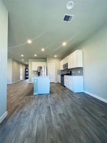 $2,500 | 14238 Wonder Lake Lane, Conroe, TX 77384