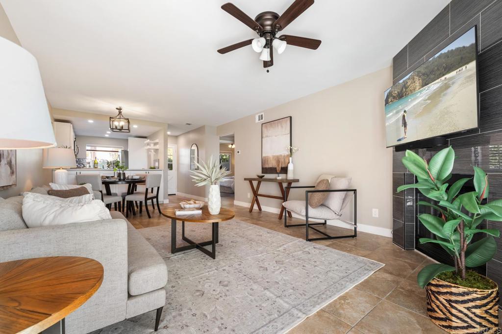 132 South Jayton Lane Encinitas, CA 92024 - Photo 13 of 37 a living room with furniture