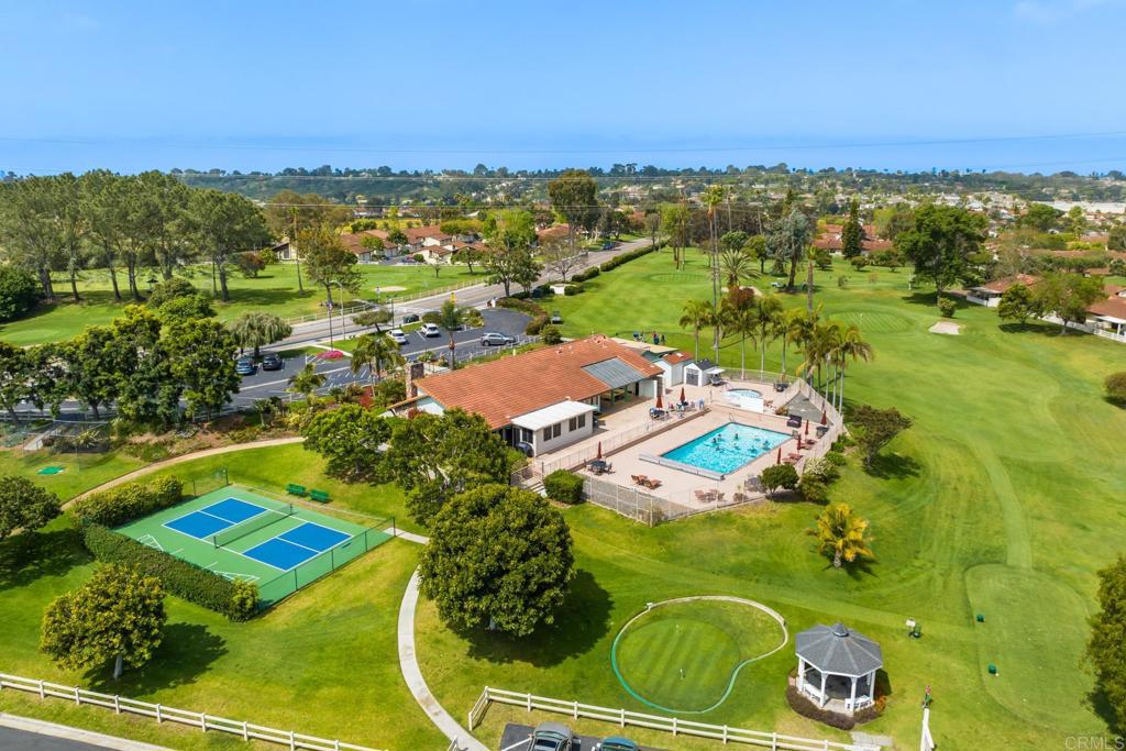 132 South Jayton Lane Encinitas, CA 92024 - Photo 36 of 37 a view of a city