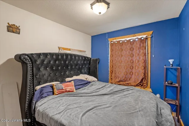 $230,000 | 1122 East Garden Avenue, Osburn, ID 83849