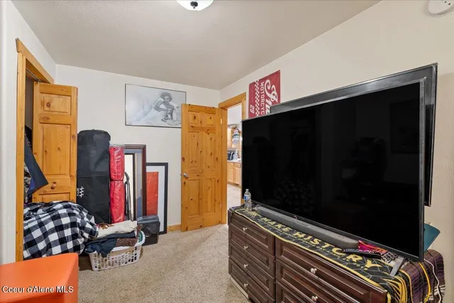 $230,000 | 1122 East Garden Avenue, Osburn, ID 83849