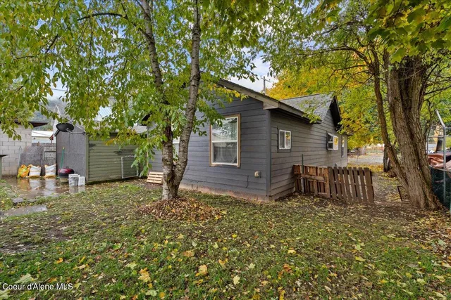 $230,000 | 1122 East Garden Avenue, Osburn, ID 83849