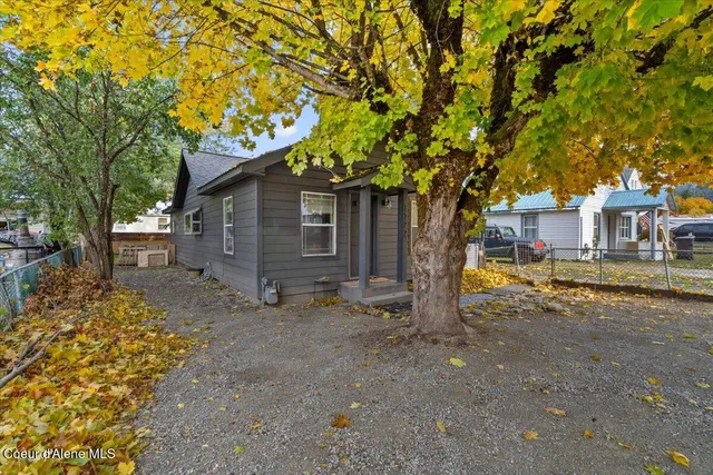 $230,000 | 1122 East Garden Avenue, Osburn, ID 83849