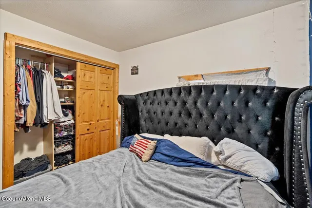 $230,000 | 1122 East Garden Avenue, Osburn, ID 83849