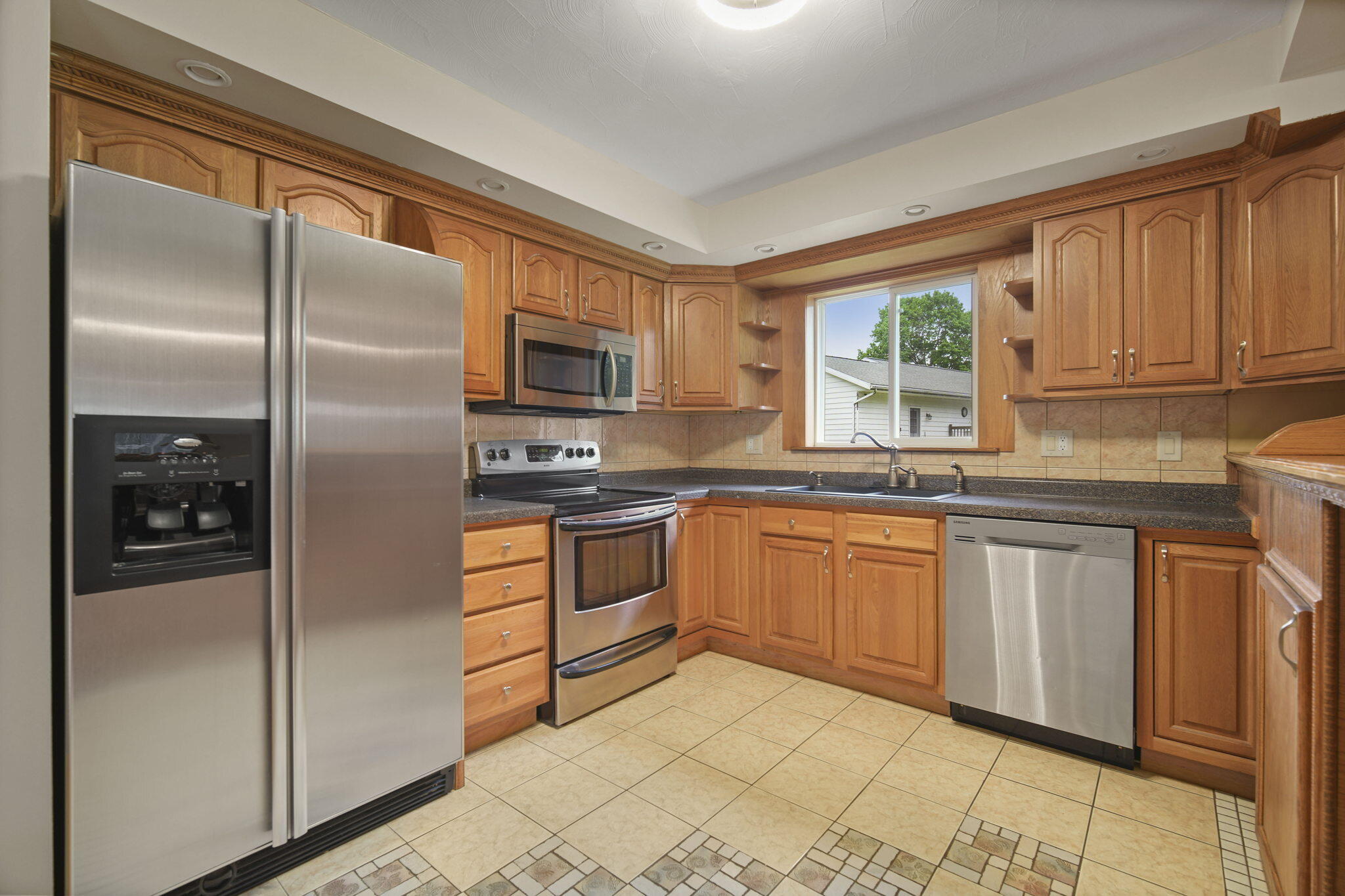 6702 Range Road Jackson, MI 49201 - Photo 3 of 42 DSC03871