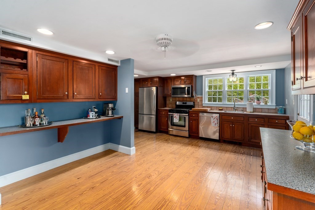 964 Pleasant Street Canton, MA 02021 - Photo 4 of 37 Gallery Image 4