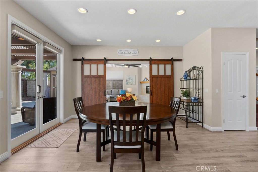 82 Springfield Mission Viejo, CA 92692 - Photo 17 of 68 Eating Area