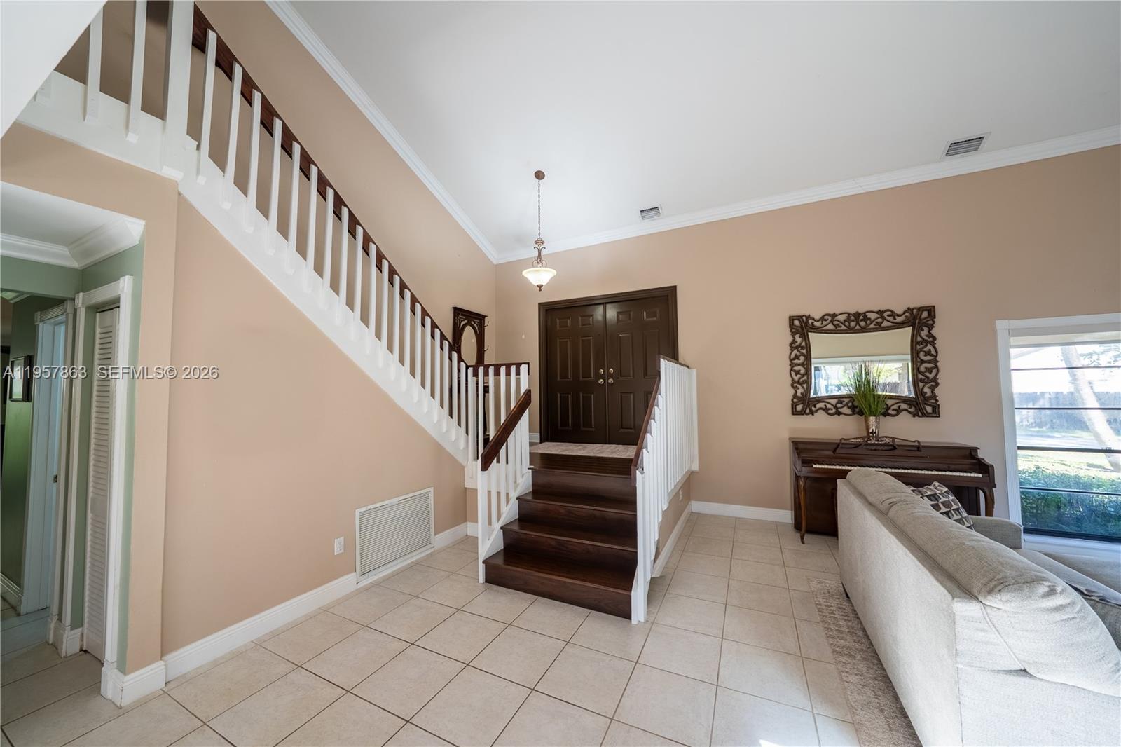 15552 Southwest 48th Street Miami, FL 33185 - Photo 6 of 26