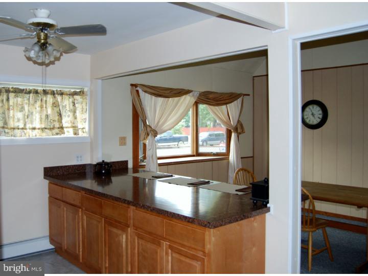 22 Inland Road Levittown, PA 19057 - Photo 9 of 22 Kitchen