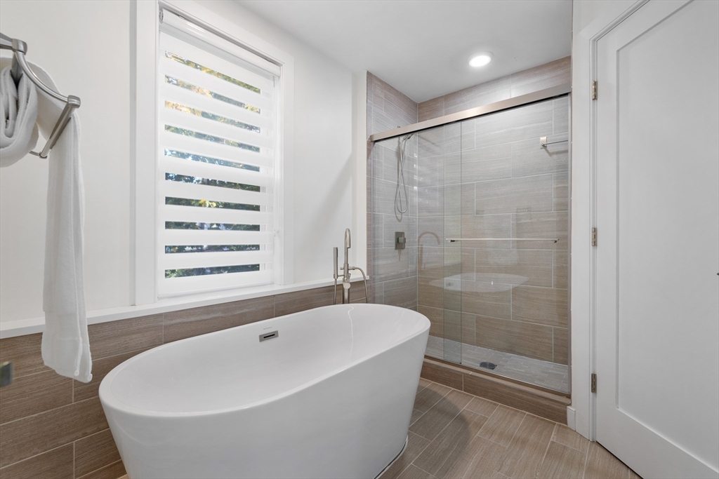 303 Russett Road Chestnut Hill, MA 02467 - Photo 24 of 36