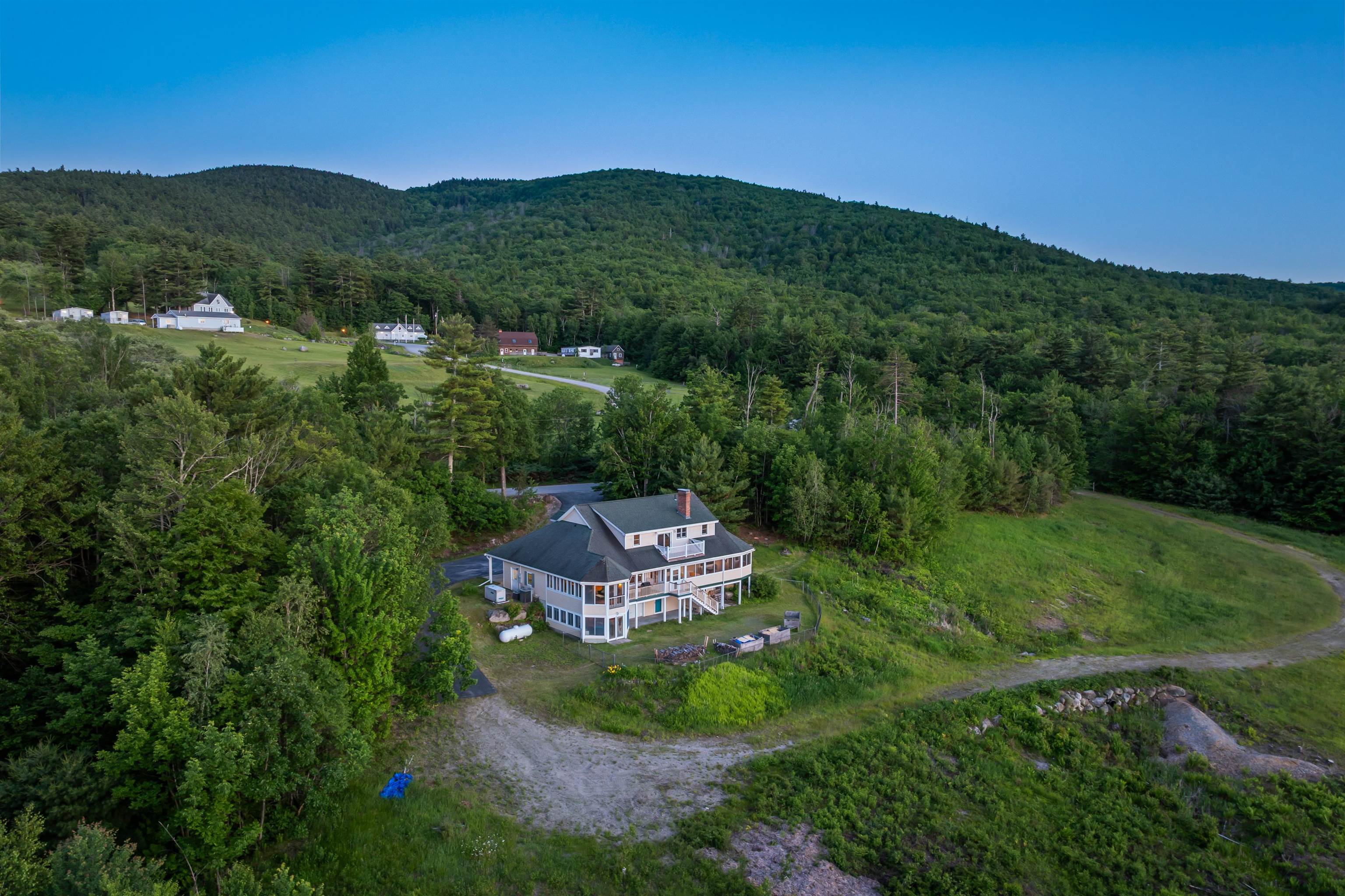 251 Highwatch Road Effingham, NH 03882 - Photo 30 of 42