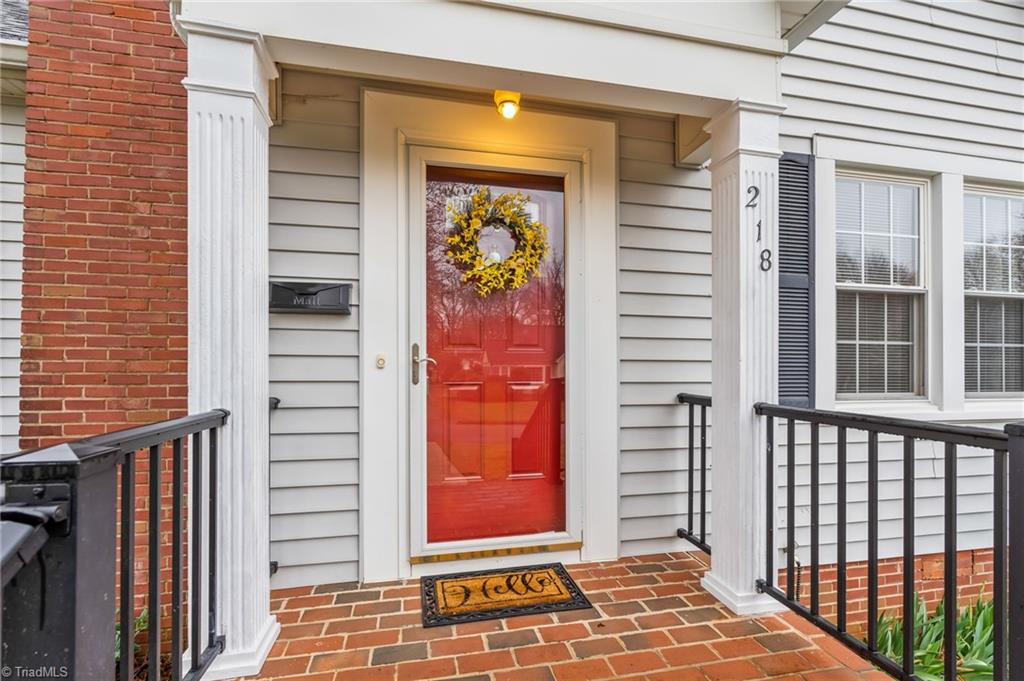 218 Queen Anne Road Salisbury, NC 28144 - Photo 5 of 40 Gallery Image 5