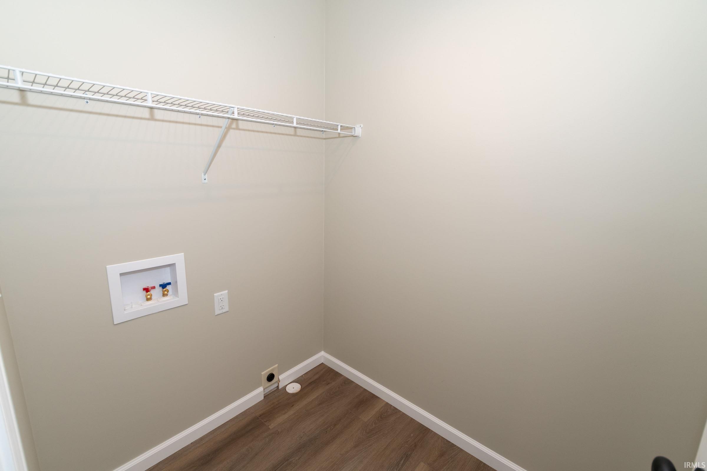 455 James Street Elkhart, IN 46516 - Photo 24 of 36