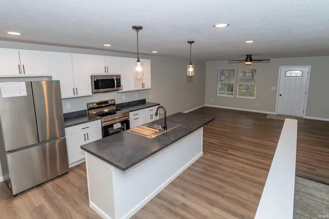 $284,900 | 455 James Street, Elkhart, IN 46516