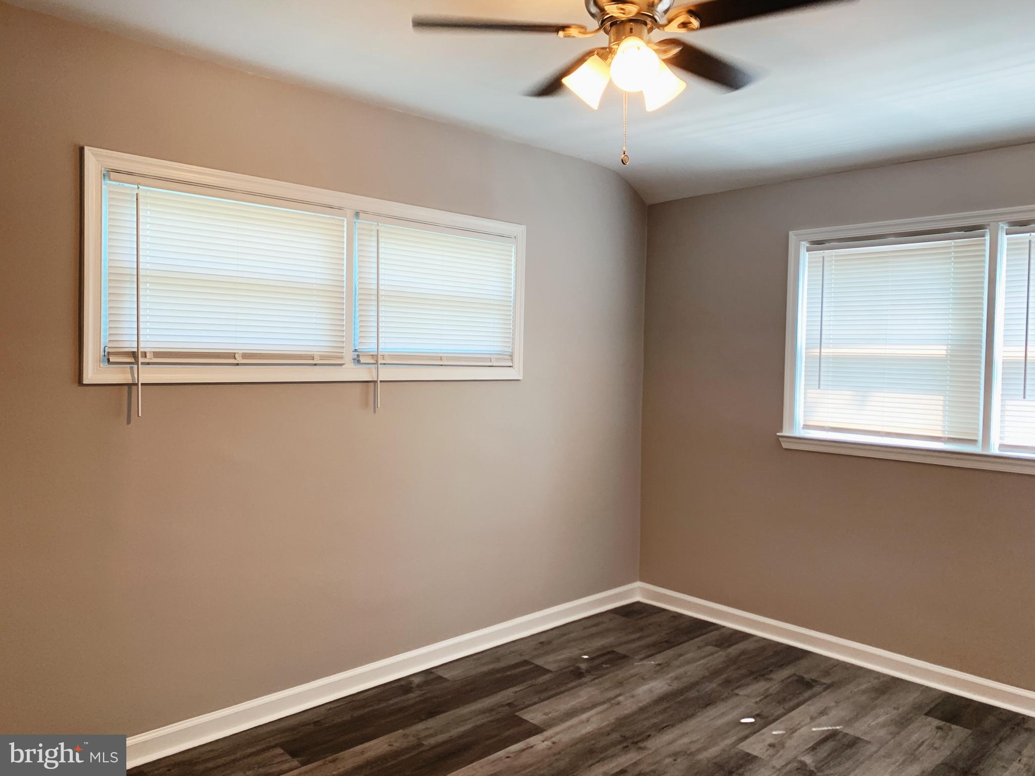 323 Southeastern Terrace Baltimore, MD 21221 - Photo 20 of 42 Gallery Image 20