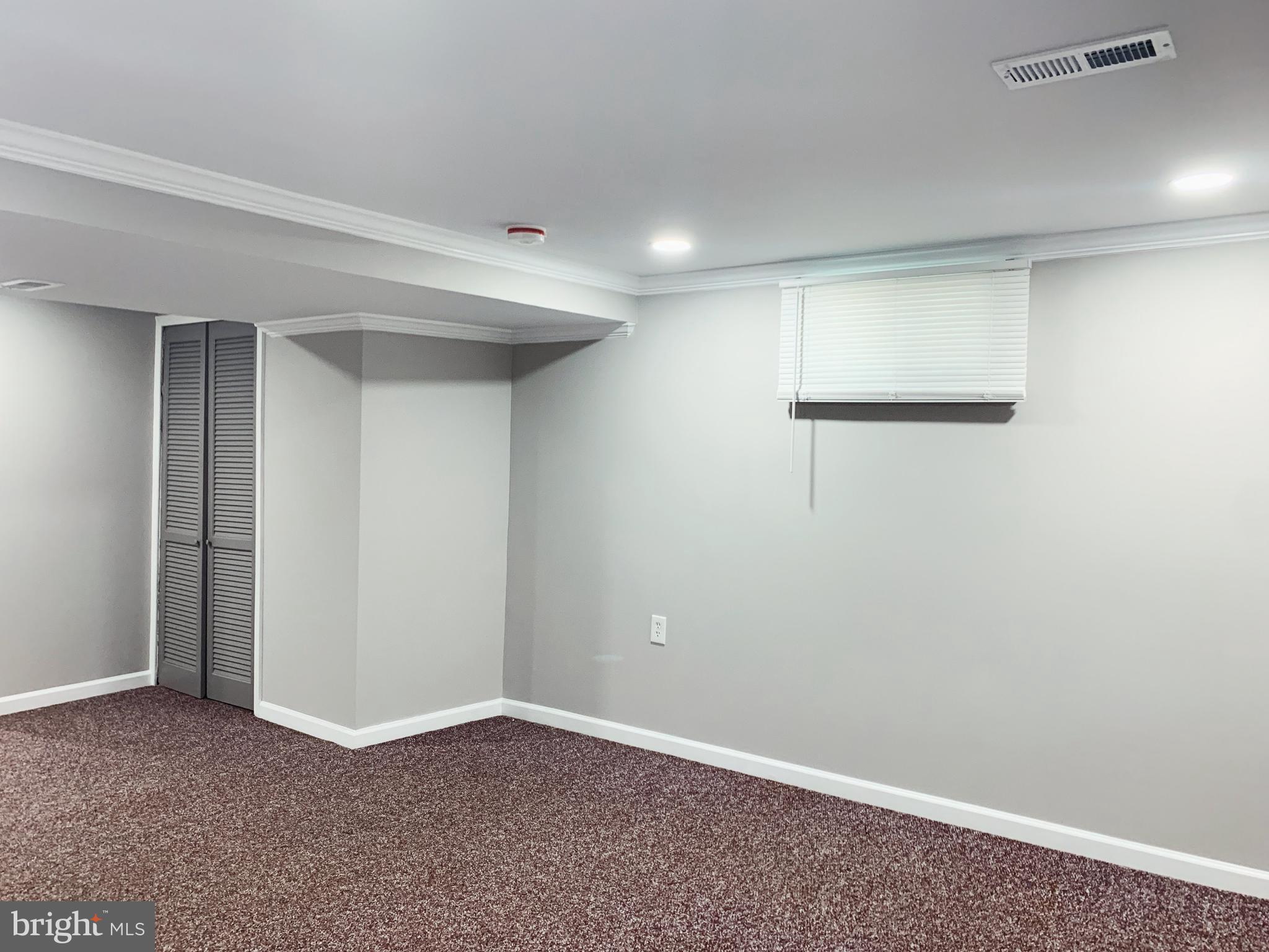 323 Southeastern Terrace Baltimore, MD 21221 - Photo 35 of 42 Gallery Image 35