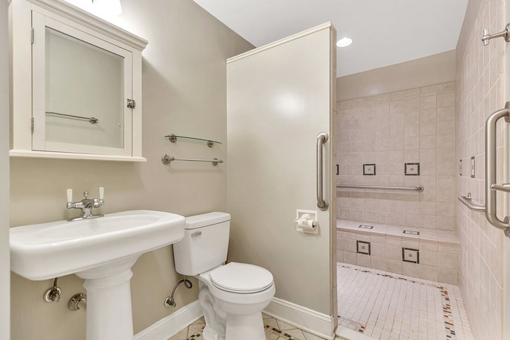 106 Pikes Ridge Anderson, SC 29626 - Photo 21 of 41 Tiled flooring and a spacious walk-in shower define this well-appointed bathroom.