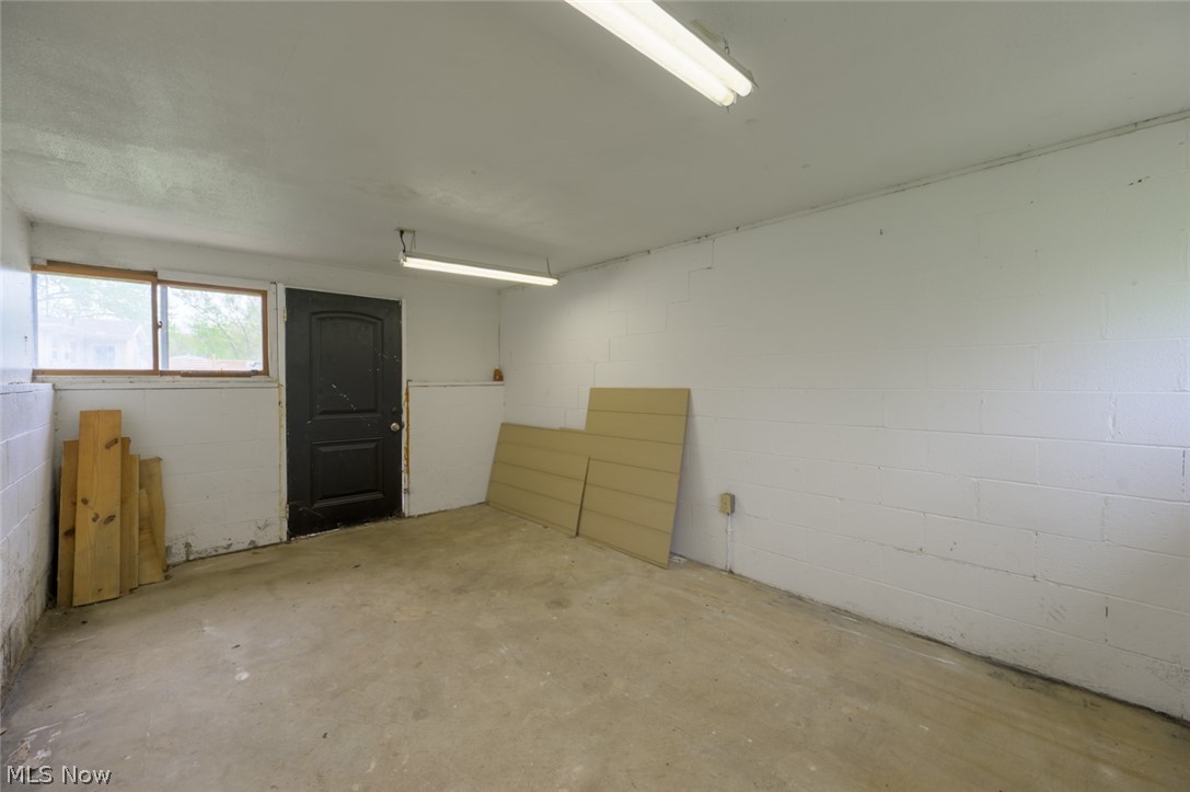 1603 Grandview Road Lake Milton, OH 44429 - Photo 34 of 35 Storage room with heat