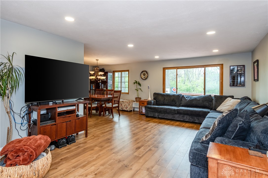 728 Chipplegate Drive Centerville, OH 45459 - Photo 4 of 30 This inviting space features warm wood floors and ample natural light.