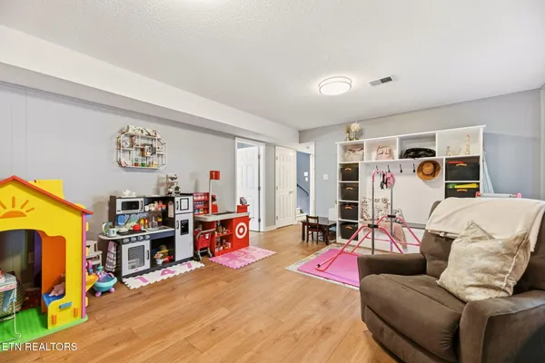 $579,000 | 9957 Tierra Verde Drive, Knoxville, TN 37922
