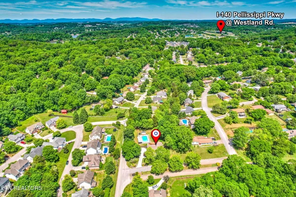 $579,000 | 9957 Tierra Verde Drive, Knoxville, TN 37922