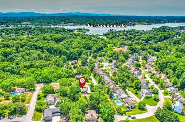 $579,000 | 9957 Tierra Verde Drive, Knoxville, TN 37922