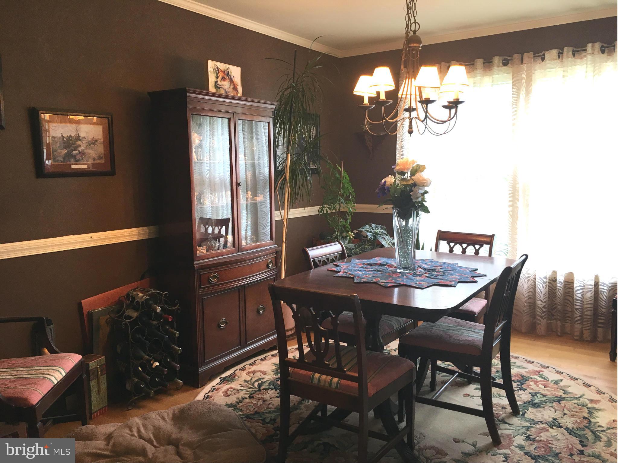 11911 Bennett Road Herndon, VA 20171 - Photo 12 of 27 Dining Room