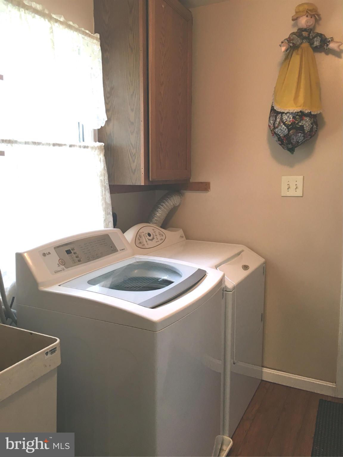 11911 Bennett Road Herndon, VA 20171 - Photo 17 of 27 Interior (General)