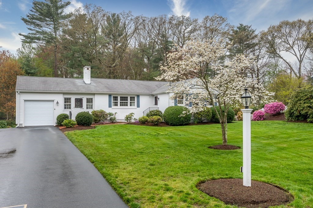 19 Birch Tree Road Foxboro, MA 02035 - Photo 3 of 31 Gallery Image 3
