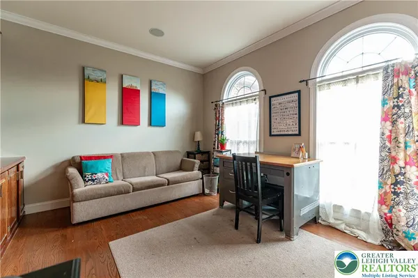 $879,900 | 4260 Farmersville Court, Easton, PA 18045