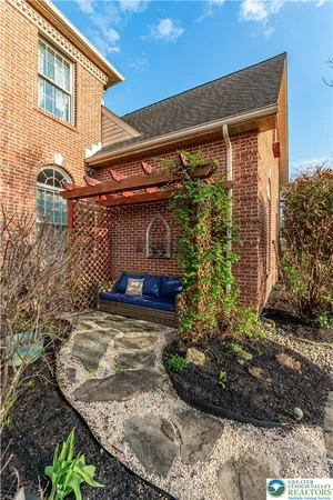 $879,900 | 4260 Farmersville Court, Easton, PA 18045